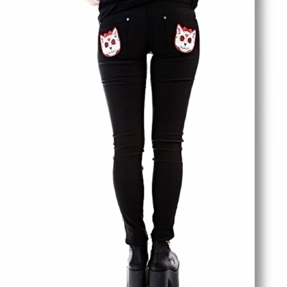 Banned Apparel Hand Me Those Pants in Kitty Calaveras black pants size 28